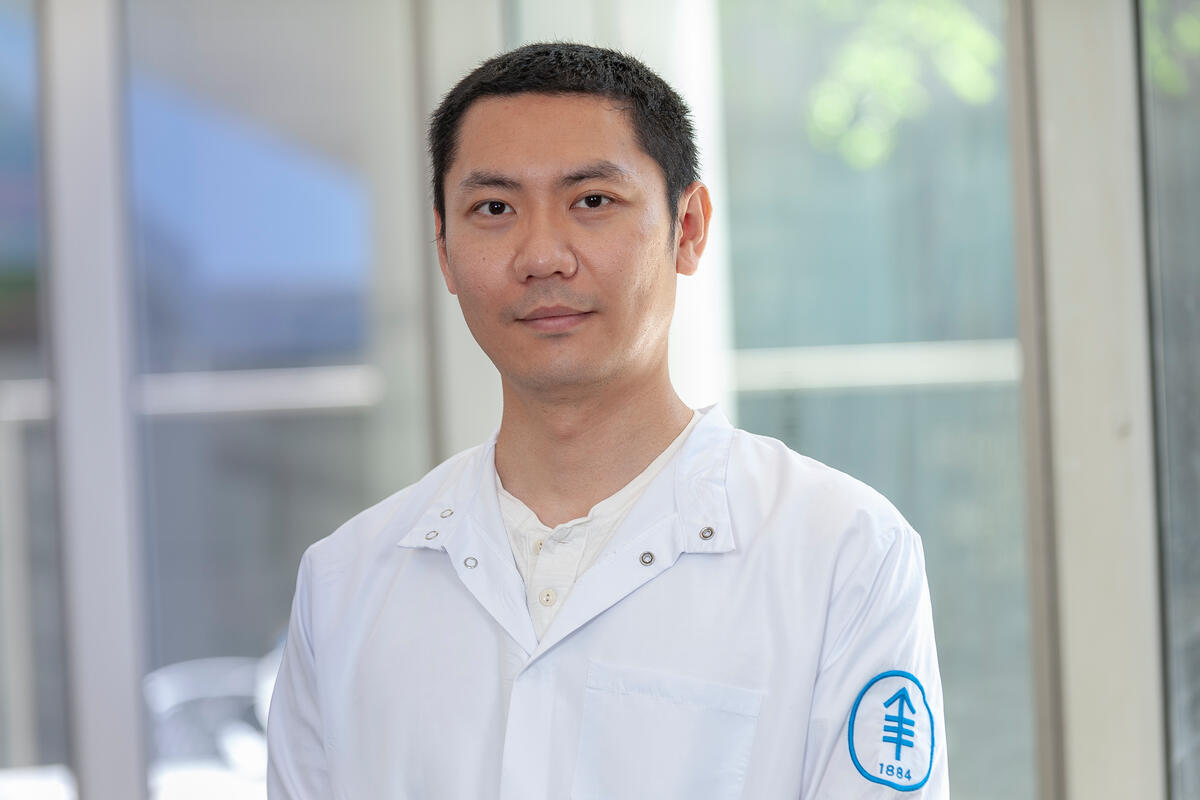 Dr. Zeda Zhang