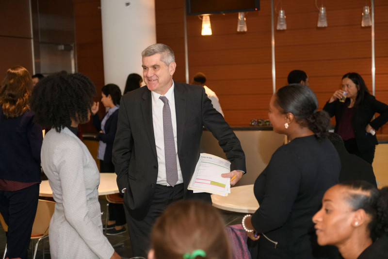MSK President and CEO Craig Thompson visits with students.