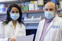 Medical oncologists Niloufer Khan and Jonathan Peled