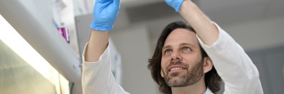 Dr. Christopher Klebanoff