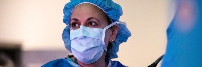 Neurosurgeon Viviane Tabar in the operation room.